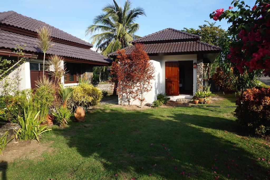 Rock Garden E28 4 Bedroom Pool Villa Mae Phim Exterior foto