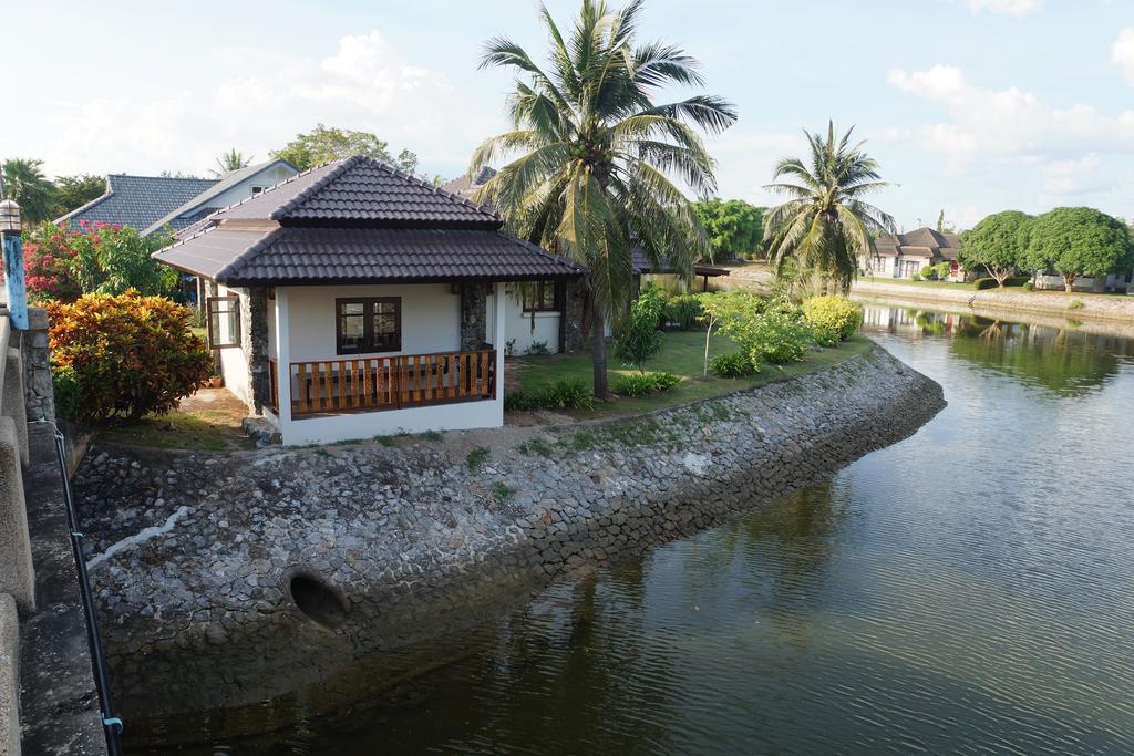 Rock Garden E28 4 Bedroom Pool Villa Mae Phim Exterior foto